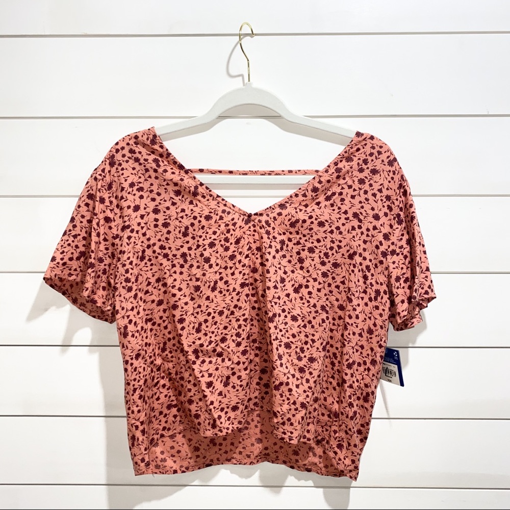 Closet Cleanout✨ Arizona Cropped Summer Blouse (Size M)